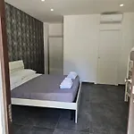 Oasi Dei Cristallini Maison d'hôtes Naples