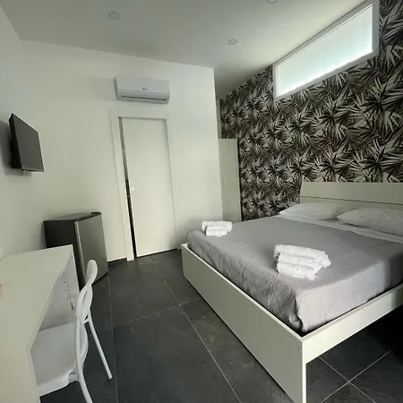 Oasi Dei Cristallini Guest house 4*