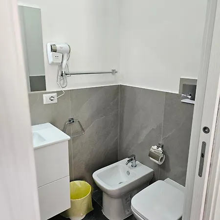 Oasi Dei Cristallini Neapol