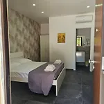 Oasi Dei Cristallini Pensionat Neapel